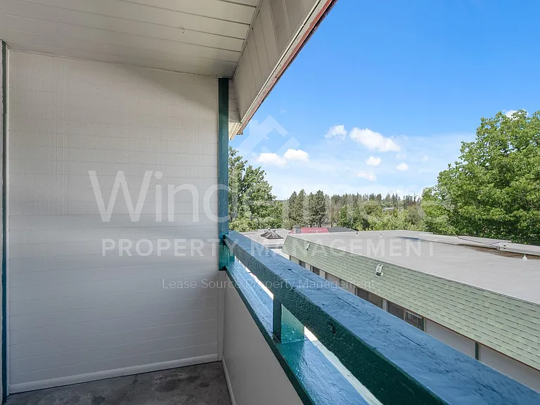 1611 W. 6th Ave — Photo 21
