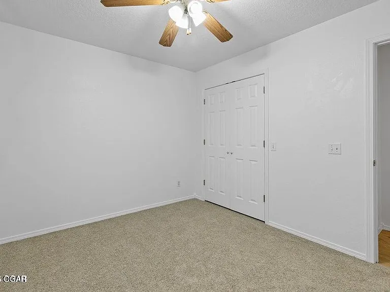 1177 E Amber Dr — Photo 21