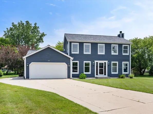 680 North Dries STREET, Saukville, WI 53080