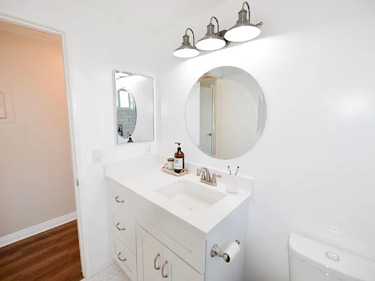 510 Avenida Victoria — Photo 16