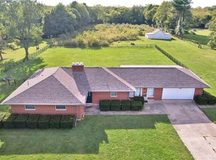 9767 Ferry Rd, Waynesville, OH 45068