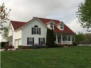 6930 Hall Rd, Greenbrier, TN 37073