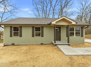 220 Nancy Ln, Clinton, TN 37716