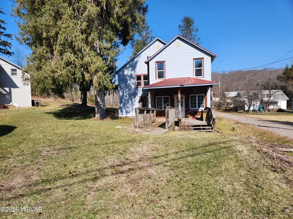 15 Flat St, Lopez, PA 18628