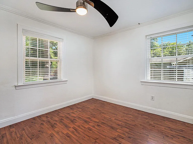 18 Joyce Ave #A — Photo 9