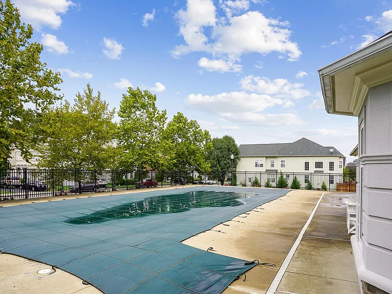 9305 Sumner Lake Blvd — Photo 41
