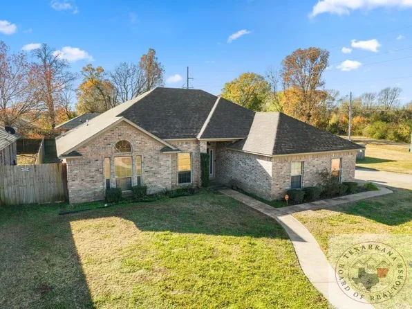 1202 Arnold Ln, Texarkana, TX 75503