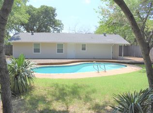 2605 W Green Oaks Blvd, Arlington, TX 76016