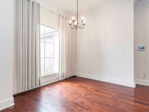 5th image of 331 Camus Rd