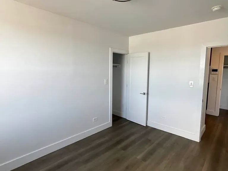 901 Avenue H #66 — Photo 5