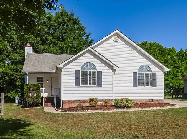 380 Canter Ct NW, Concord, NC 28027