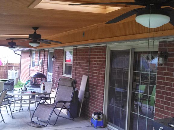 4th image of 2253 Mission Ln