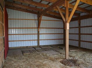 11620 E Tatch Rd, Northport, MI 49670