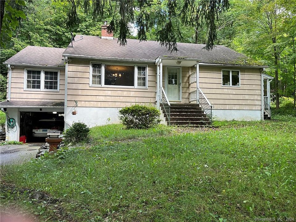 1418 Straits Tpke, Middlebury, CT 06762 | Zillow