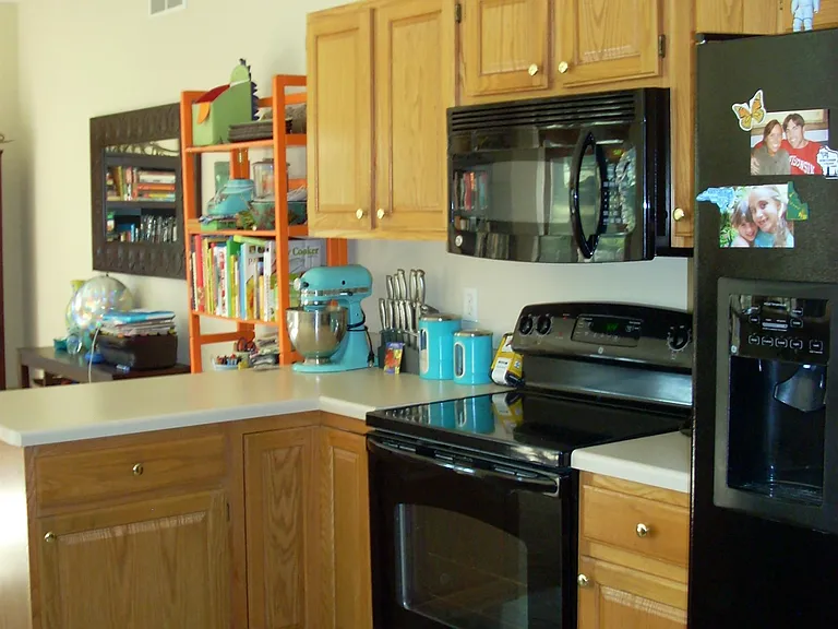 3001 Arapaho Dr — Photo 5
