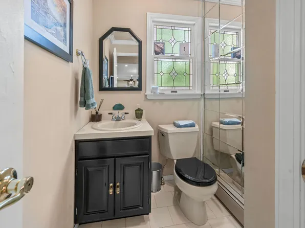 174 Tallman Street image 14 of 36