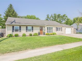805 S 5th Pl, Mattoon, IL 61938