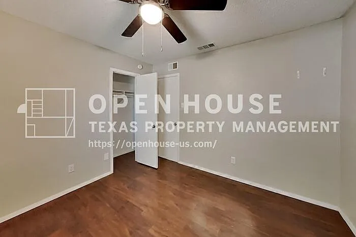 4208 Selina Ct — Photo 12