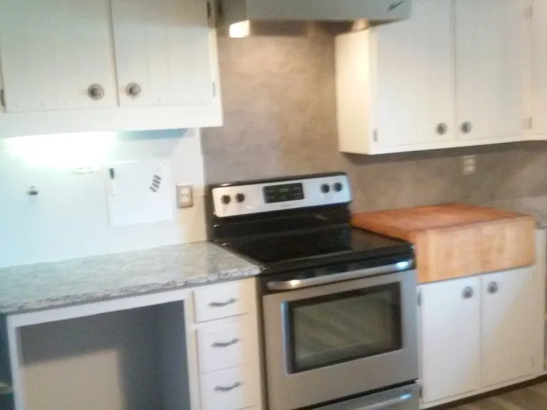 213 E Western Ave #A — Photo 2