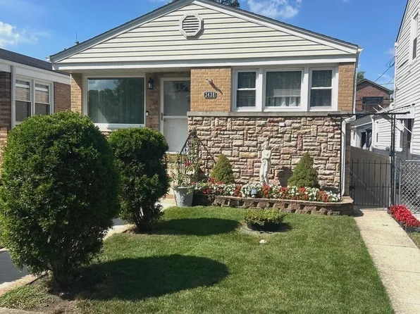3438 N Oriole Ave, Chicago, IL 60634