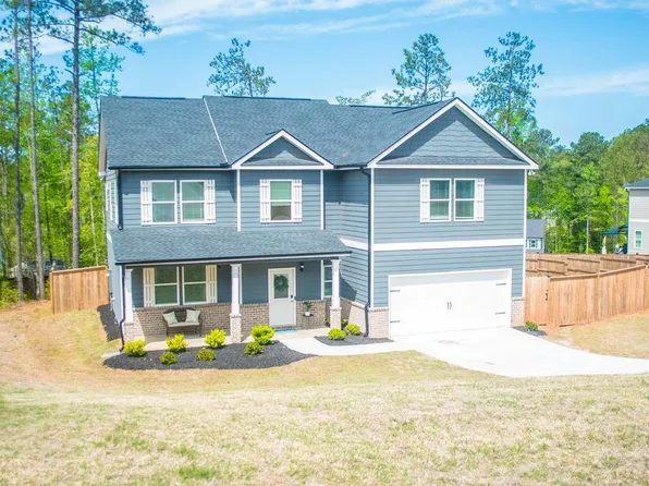 284 Bryson Lake Cir, Douglasville, GA 30134