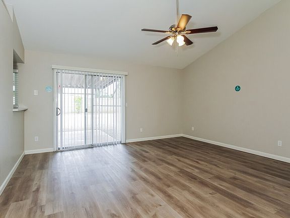 5th image of 5526 W Garden Dr