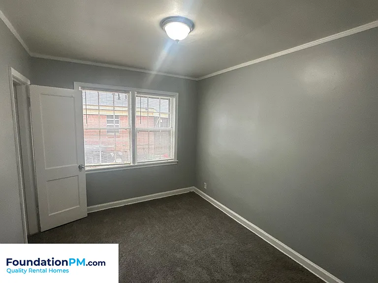 3326 Rosamond Ave — Photo 16