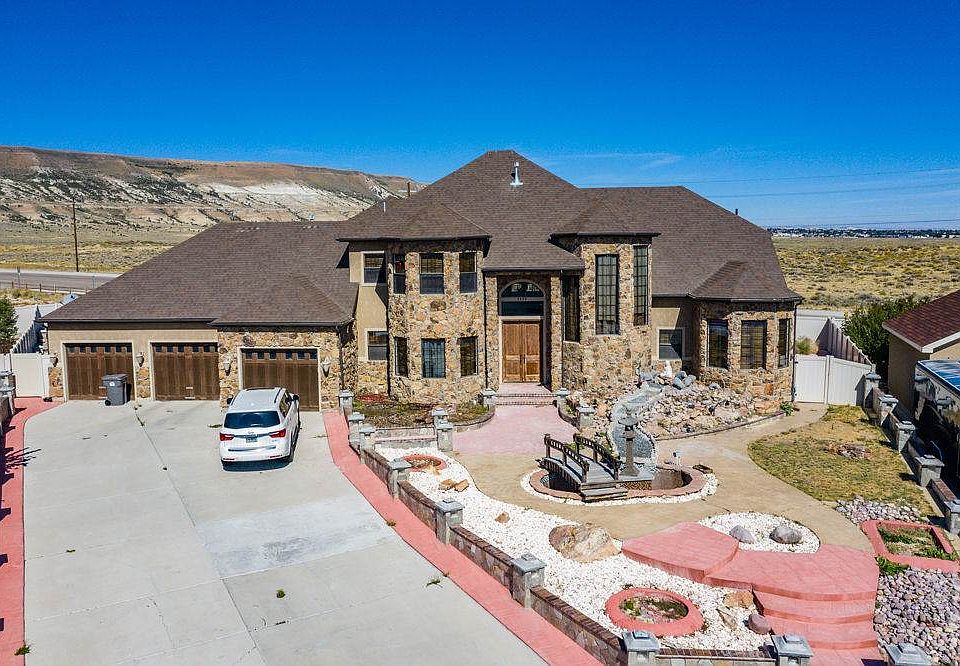2725 Thunder Gulch Ln, Rock Springs, WY 82901 Zillow