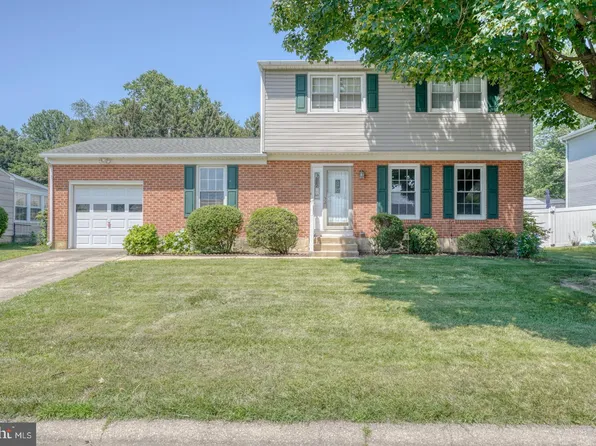 613 Cranhill Dr, Wilmington, DE 19808