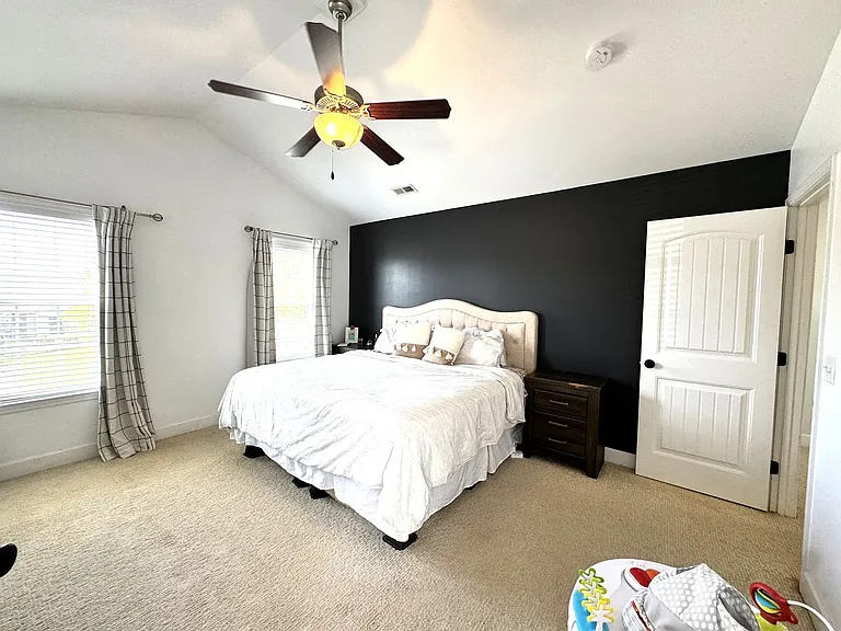 418 Amaryllis Ln — Photo 18