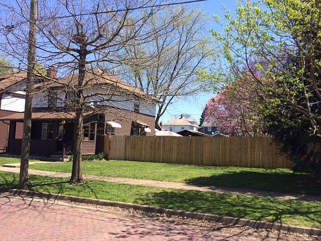 1st image of 90 Linden Ave