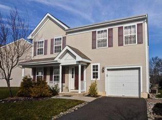 112 Fountayne Ln, Lawrence Township, NJ 08648