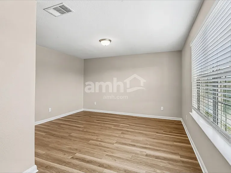 1012 Keystone Ct — Photo 18