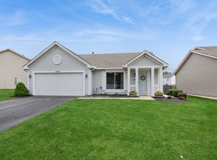 2099 Kathleen Cir, Montgomery, IL 60538