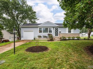 7660 General Sheridan Ln, Saint Louis, MO 63123