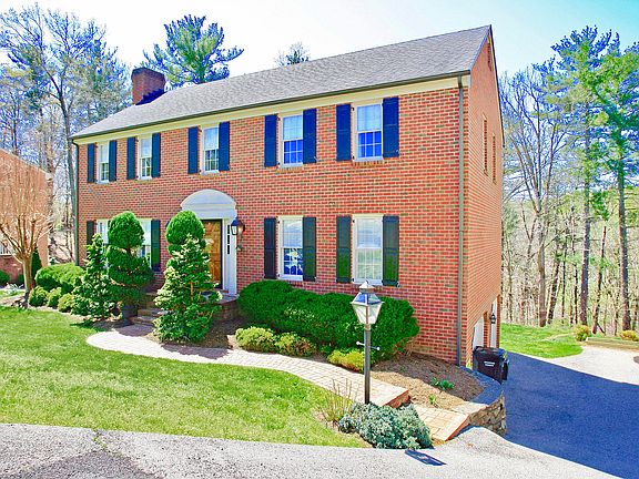 3rd image of 5036 Woodmont Dr