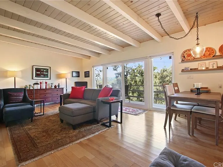 5205 Calatrana Dr — Photo 1