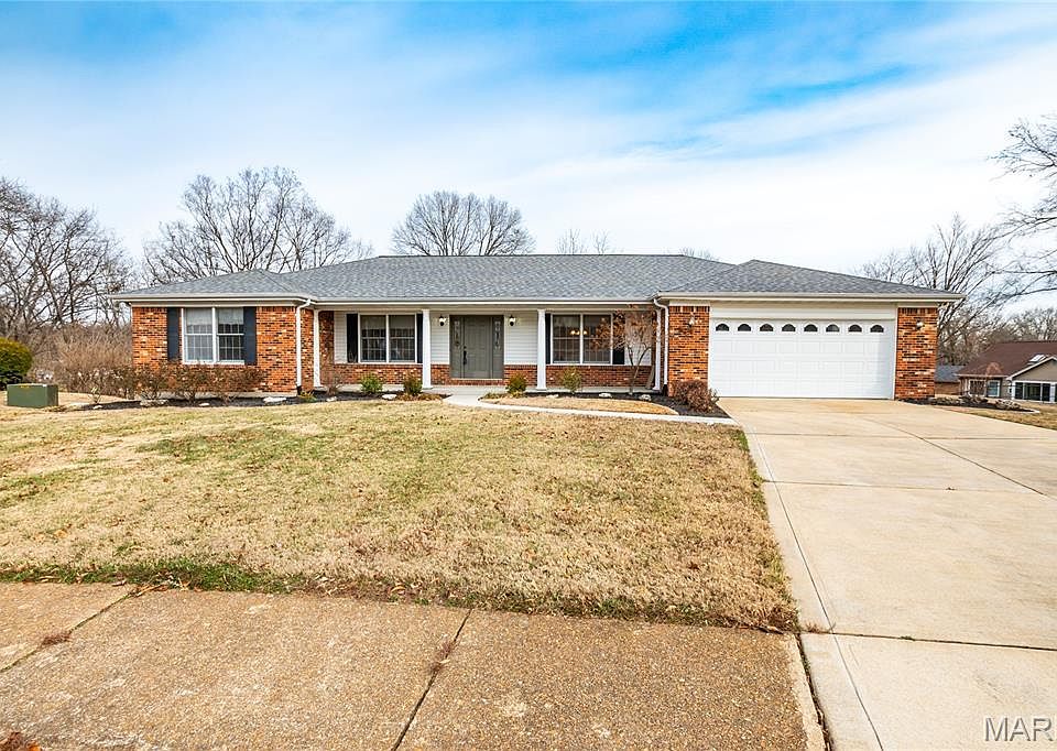 1st image of 4302 Brantleigh Heights Ct