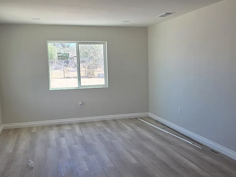 7616 Barberry Ave #C — Photo 5