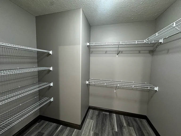 4010 E Avenue Pl — Photo 12