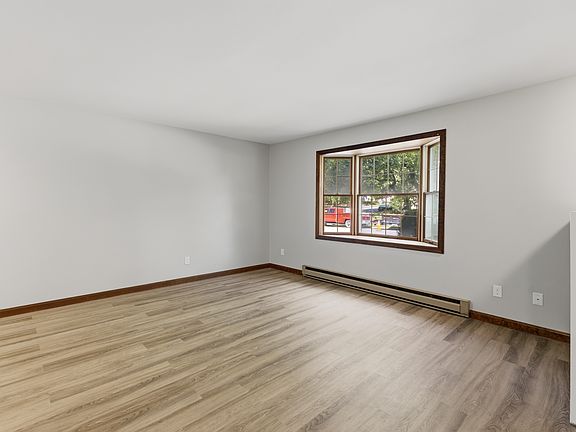 4th image of 630 Galen Dr