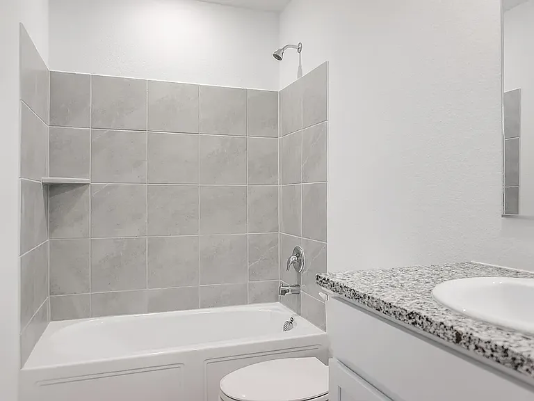 1424 Teak Ln — Photo 10