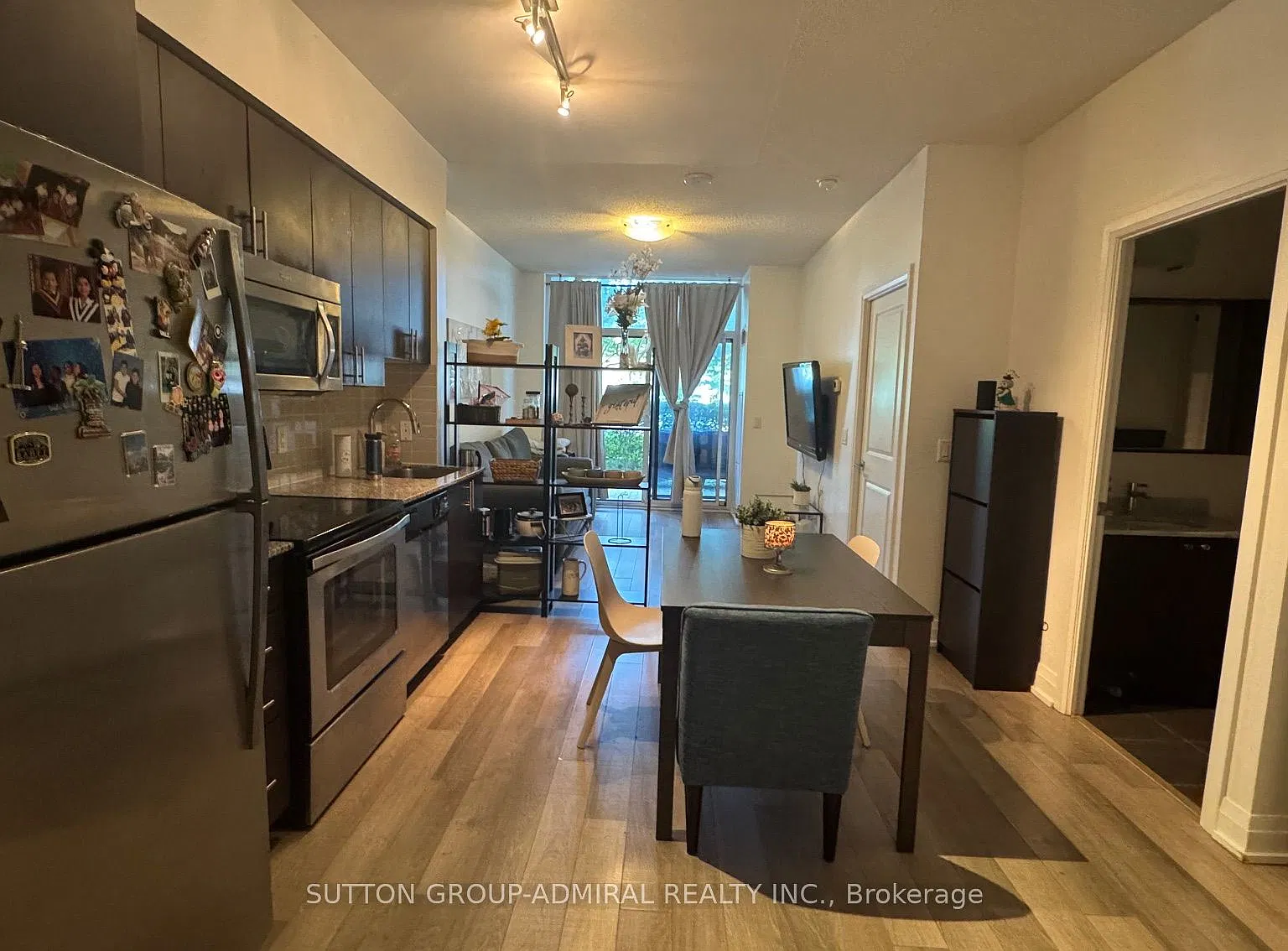 2 bed, $2,200 — Photo 3