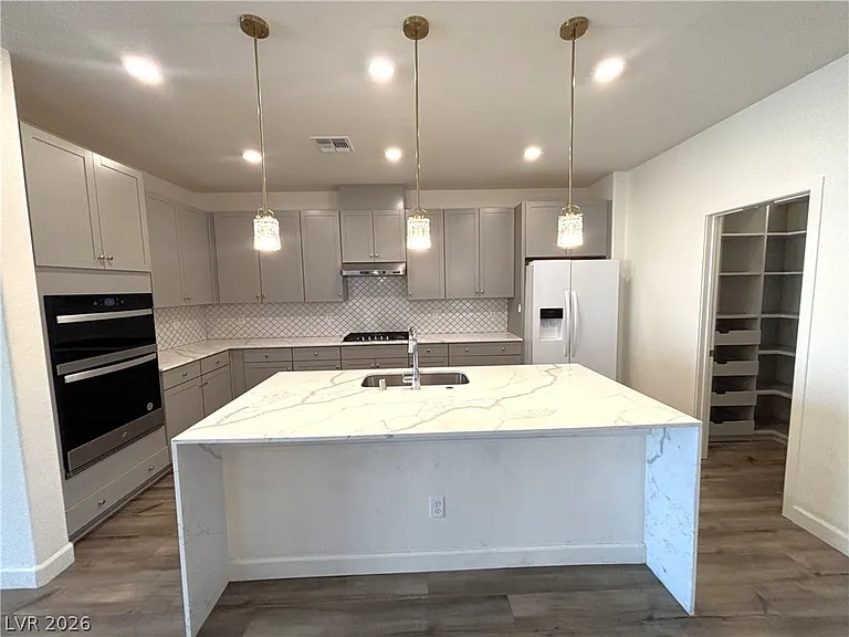 8948 Marigold Creek St — Photo 15