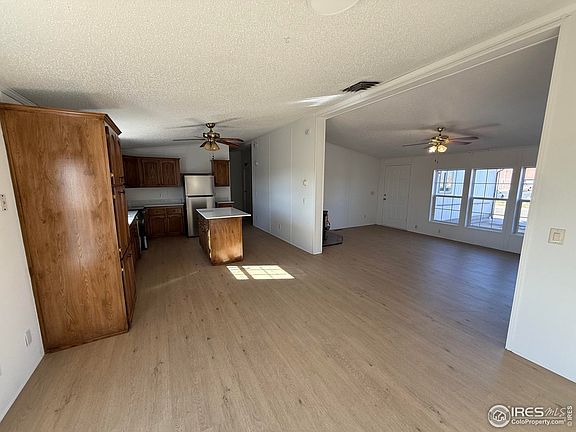 2nd image of 623 Prairie Ave