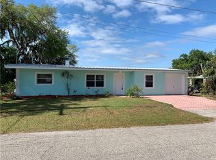 1402 SW River Dr, Ruskin, FL 33570