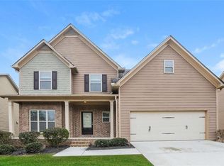 423 Strawberry Walk, Loganville, GA 30052