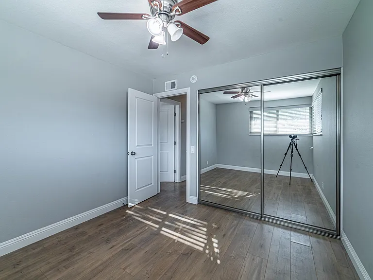 1408 N Buckingham St — Photo 27