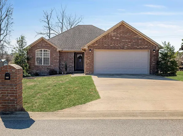 995 Russell Hill Dr, Jonesboro, AR 72404