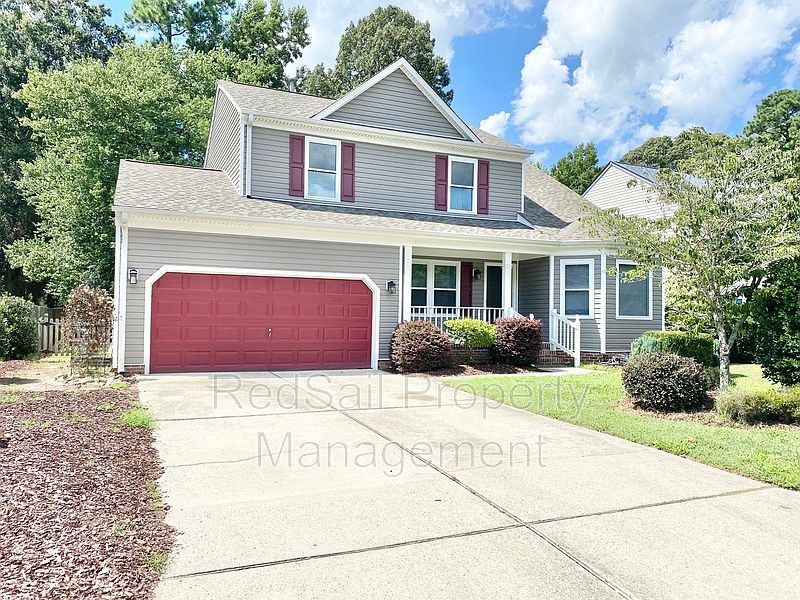 1st image of 117 Prince Arthur Dr